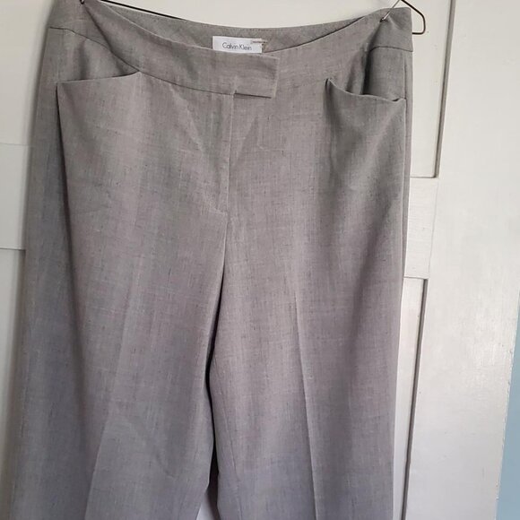 CK 2-piece pantsuit - Picture 5 of 6